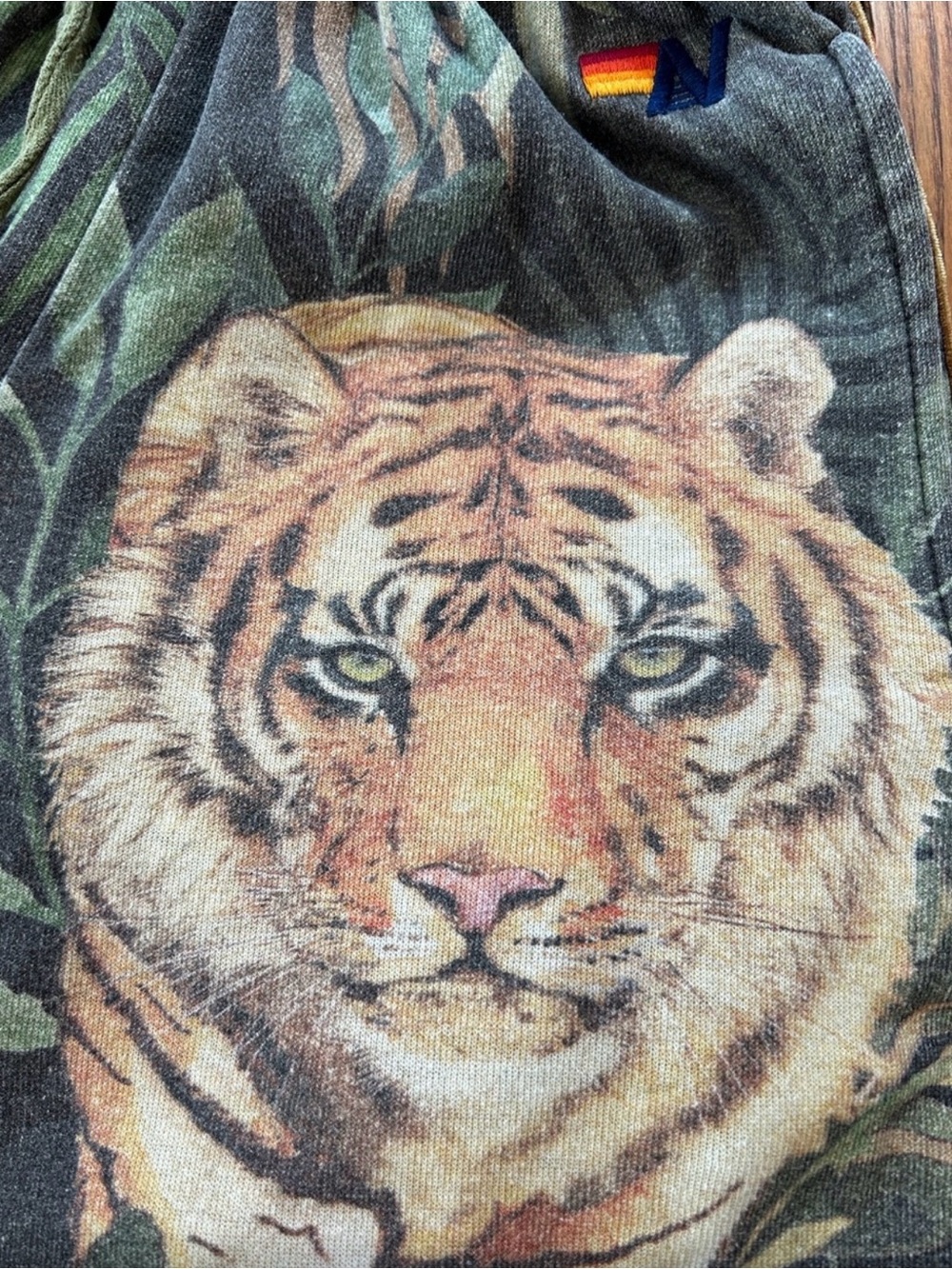 Aviator Nation unisex shorts size medium - Picture 4 of 8